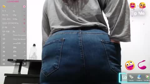 Emma online show from 11/29/25, 09:34