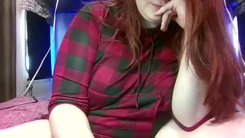 Snapshot of bbwliger95 chatting on 03/04/26, 05:30 BBWLiger95 online show from 03/04/26, 05:30