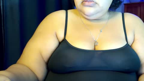 Snapshot of bbwroyalttty chatting on 06/15/26, 04:20 The girl next door online show from 06/15/26, 04:20