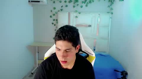 Snapshot of bby_cash_ chatting on 07/02/26, 04:07 BBY CASH online show from 07/02/26, 04:07