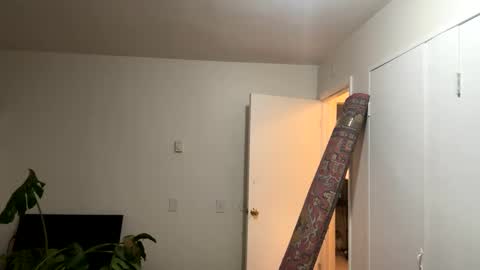 bby_julesss online show from 01/01/25, 09:07