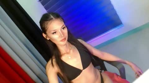 Snapshot of bby_zemira chatting on 05/05/26, 11:18 URE BBY ZEMIRA online show from 05/05/26, 11:18