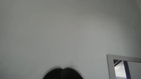 Snapshot of bbybubuu chatting on 10/27/25, 06:45 bbybubuu online show from 10/27/25, 06:45