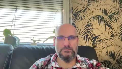 Snapshot of bcbg68 chatting on 04/03/26, 08:56 bcbg68 online show from 04/03/26, 08:56