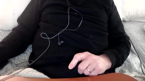 Snapshot of bcdmay chatting on 03/04/25, 01:49 silverbullet online show from 03/04/25, 01:49