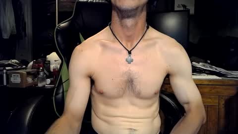 Snapshot of bchillin28 chatting on 09/22/25, 07:16 bchillin28 online show from 09/22/25, 07:16