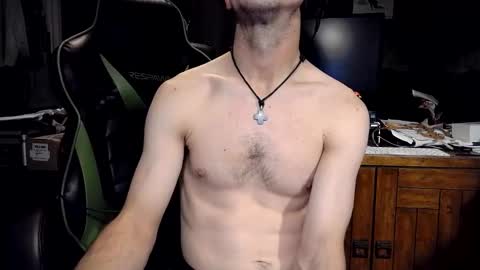 Snapshot of bchillin28 chatting on 11/09/25, 06:39 bchillin28 online show from 11/09/25, 06:39