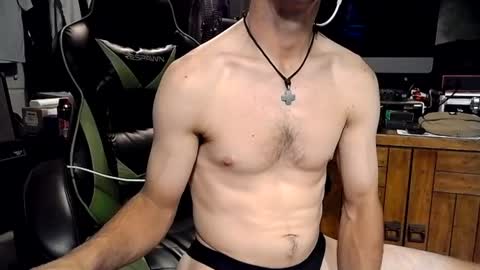 bchillin28 online show from 06/27/26, 03:55