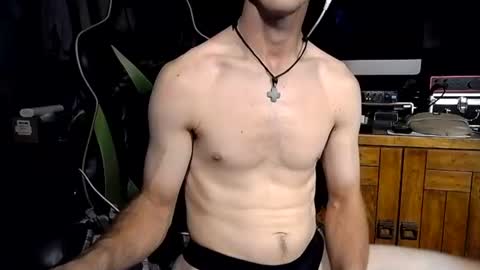 bchillin28 online show from 07/14/26, 03:11