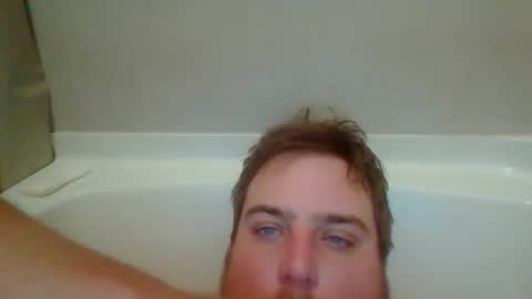 Snapshot of bcran99 chatting on 10/31/25, 05:03 bcran99 online show from 10/31/25, 05:03