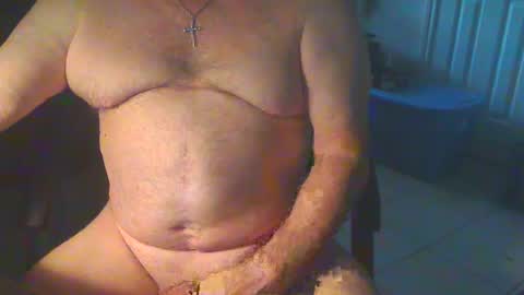 Snapshot of bcstexxx chatting on 02/26/26, 03:33 bcstexxx online show from 02/26/26, 03:33