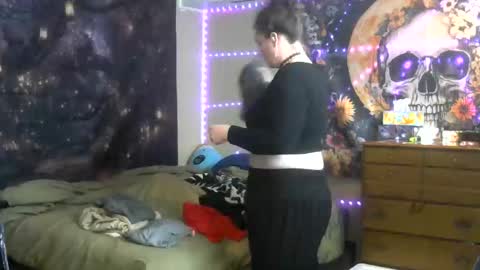 Snapshot of bcytd2 chatting on 02/12/26, 10:16 bcytd2 online show from 02/12/26, 10:16