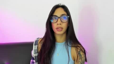 daniela villamizar online show from 12/14/24, 08:18