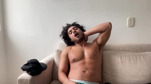 Snapshot of bdever7 chatting on 11/12/25, 08:30 bdever7 online show from 11/12/25, 08:30