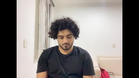 Snapshot of bdever7 chatting on 12/14/25, 02:39 bdever7 online show from 12/14/25, 02:39