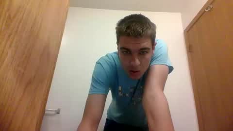 Snapshot of bdr12inches chatting on 12/08/24, 06:11 bdr12inches online show from 12/08/24, 06:11