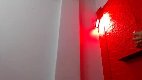 rever online show from 02/19/26, 02:51