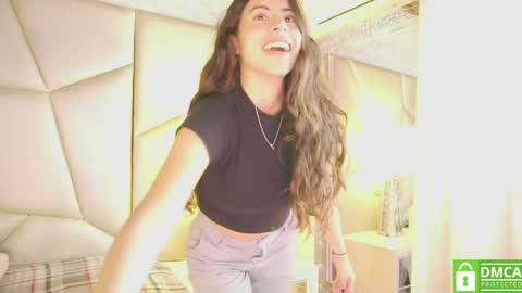 Helena  Evan online show from 05/02/26, 12:21