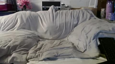 BeachyMILF online show from 06/16/26, 04:53