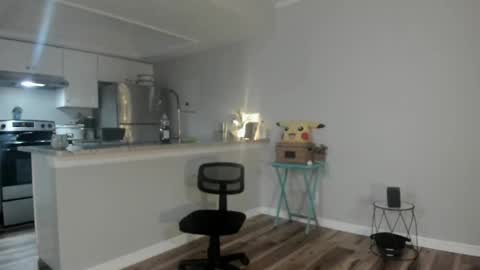 beaniebaby2 online show from 04/28/26, 02:27