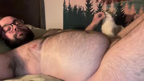 Snapshot of bear_country chatting on 02/08/25, 12:17 bear_country online show from 02/08/25, 12:17