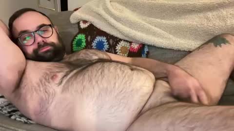 Snapshot of bear_country chatting on 03/07/25, 02:04 bear_country online show from 03/07/25, 02:04