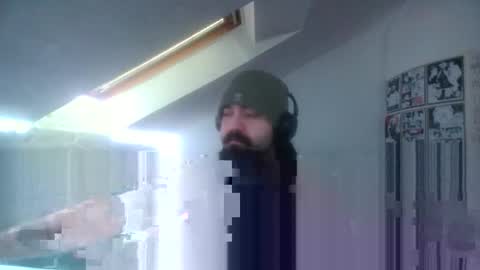 Snapshot of bearchase96 chatting on 11/29/25, 06:49 BearChase online show from 11/29/25, 06:49