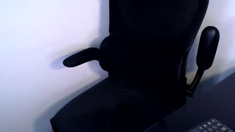 Beard Guy online show from 06/18/26, 02:01