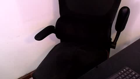 Beard Guy online show from 06/23/26, 06:06