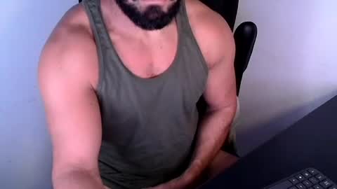 Beard Guy online show from 06/25/26, 10:42