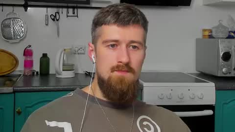 Zeus online show from 11/12/25, 01:28