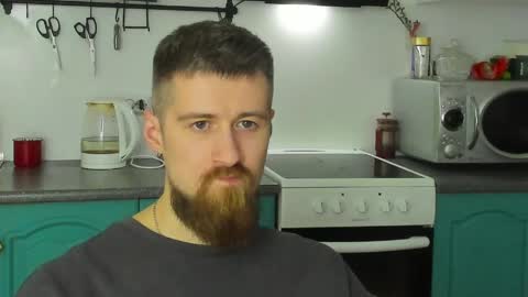 Snapshot of bearded_legend chatting on 06/02/26, 12:12 Zeus online show from 06/02/26, 12:12