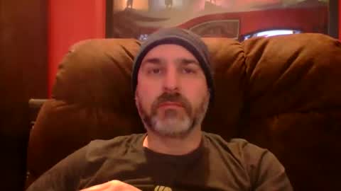 Snapshot of beardedambition chatting on 03/21/26, 04:10 beardedambition online show from 03/21/26, 04:10