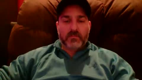 Snapshot of beardedambition chatting on 03/22/26, 04:21 beardedambition online show from 03/22/26, 04:21
