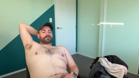 bearrrr online show from 06/28/26, 02:50