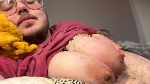 bearmoon820430 online show from 12/05/25, 03:59