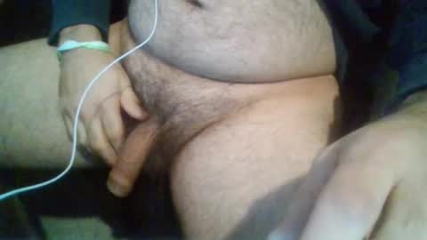 Snapshot of bearyuncut chatting on 03/17/26, 02:42 bearyuncut online show from 03/17/26, 02:42