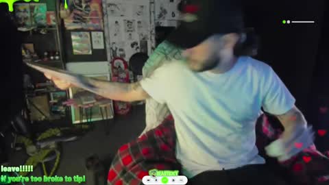 Snapshot of beastbxy chatting on 01/30/25, 02:49 beast bxy online show from 01/30/25, 02:49