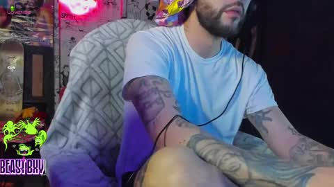 Snapshot of beastbxy chatting on 03/10/25, 04:49 beast bxy online show from 03/10/25, 04:49