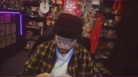 Snapshot of beastbxy chatting on 11/07/25, 04:12 beast bxy online show from 11/07/25, 04:12