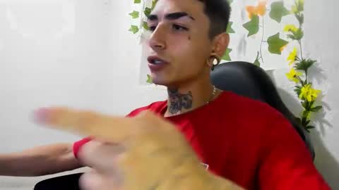 Snapshot of beatandtalk chatting on 12/14/25, 05:29 beatandtalk online show from 12/14/25, 05:29