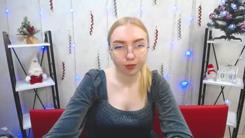 Snapshot of beatriceflyy chatting on 01/08/25, 09:10 BeatriceFlyy online show from 01/08/25, 09:10