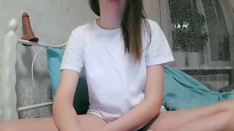 BeatriceTender online show from 12/30/24, 06:16