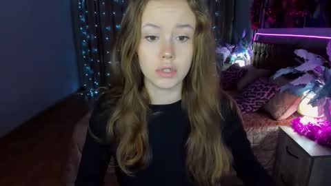 BeatriceWild online show from 12/17/25, 10:32