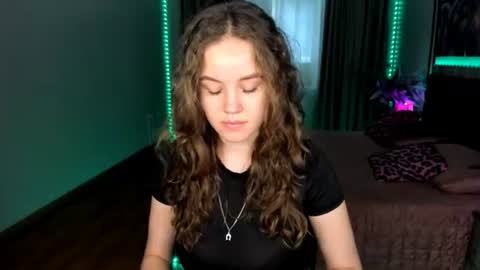 BeatriceWild online show from 06/30/26, 10:16