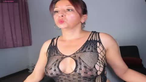 Snapshot of beatricez1 chatting on 04/28/26, 06:29 Chanel online show from 04/28/26, 06:29