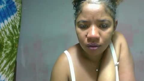 Snapshot of beatriicee chatting on 05/13/26, 06:55 beatriicee online show from 05/13/26, 06:55