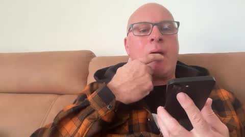 Snapshot of beatsboy87 chatting on 07/23/26, 04:10 beatsboy87 online show from 07/23/26, 04:10