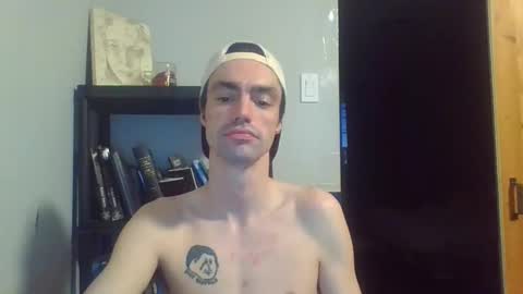 Snapshot of beaulieu2027 chatting on 12/14/25, 09:52 beaulieu2027 online show from 12/14/25, 09:52