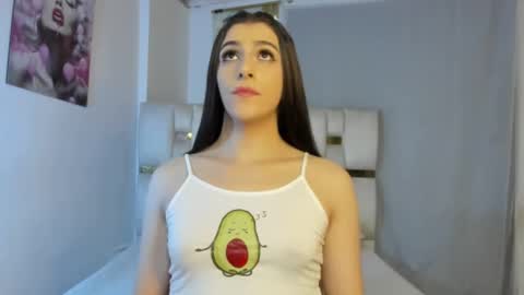 Snapshot of beautiful_doll888 chatting on 01/07/26, 12:13 Valeria online show from 01/07/26, 12:13